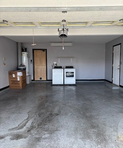 garage with washer/dryer