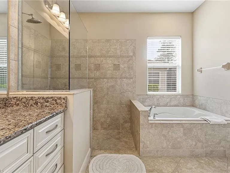 7932 Princeton Dr — Photo 20