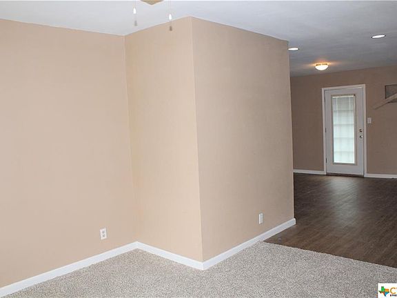 3rd image of 1510 Mimosa Ave