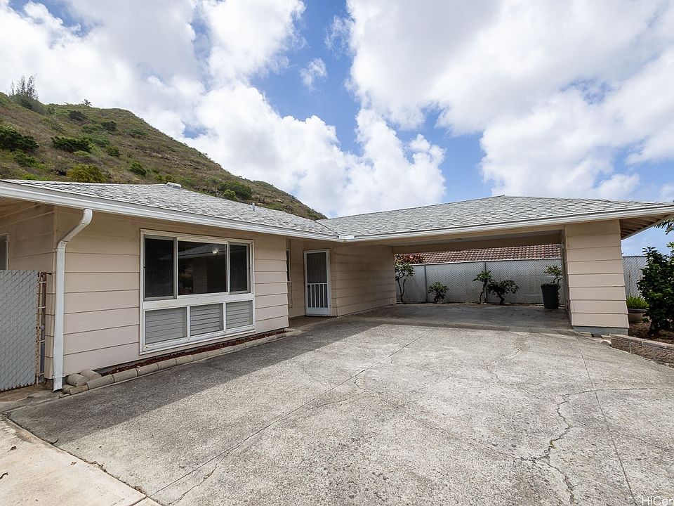 1st image of 673 Hahaione St