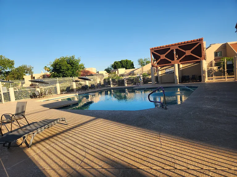 4206 W Calavar Rd — Photo 8