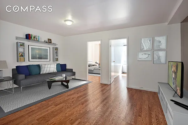 Rented by Compass | media 11