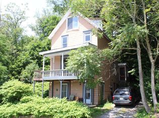 1195 Mineral Ave, Morgantown, WV 26505