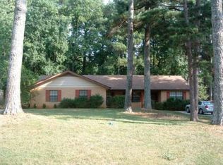 5553 Bishops Cir, Norcross, GA 30093