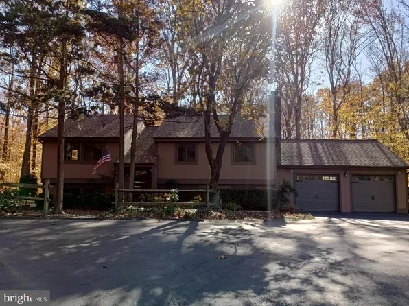 7922 Hill Stream Ct, Springfield, VA 22153