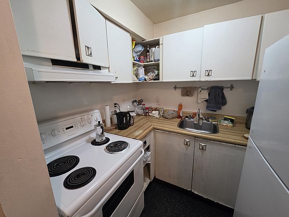 3rd image of 1440 Broadway E #211