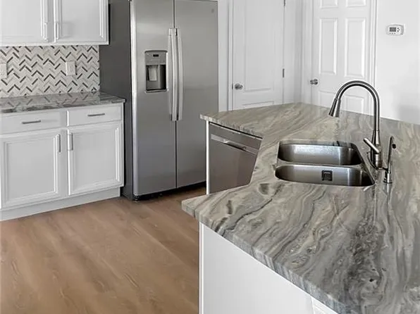 434 NE 5th AVE, CAPE CORAL, FL 33909