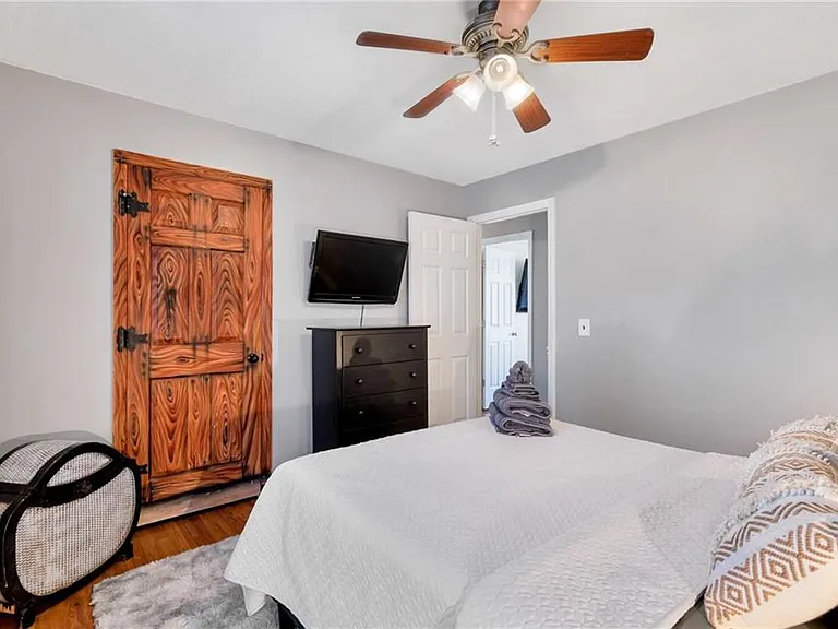 1319 Towne Harbor Trl — Photo 21