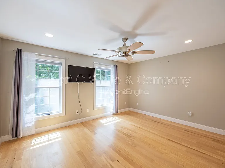 28 Armstrong Rd #C21 — Photo 19