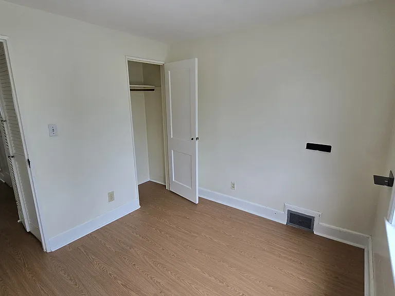 155 Glenwood Ave #2 — Photo 24