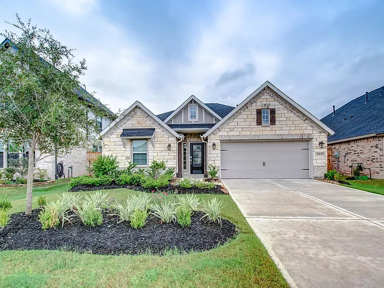 28639 Monarch Cliffs Dr — Photo 38
