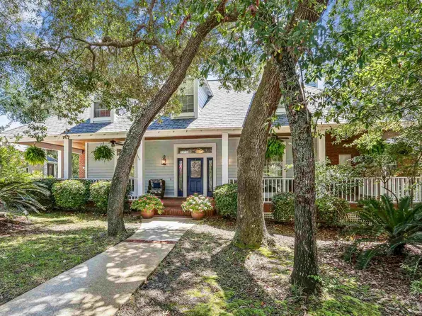 10180 Bittern Dr, Pensacola, FL 32507