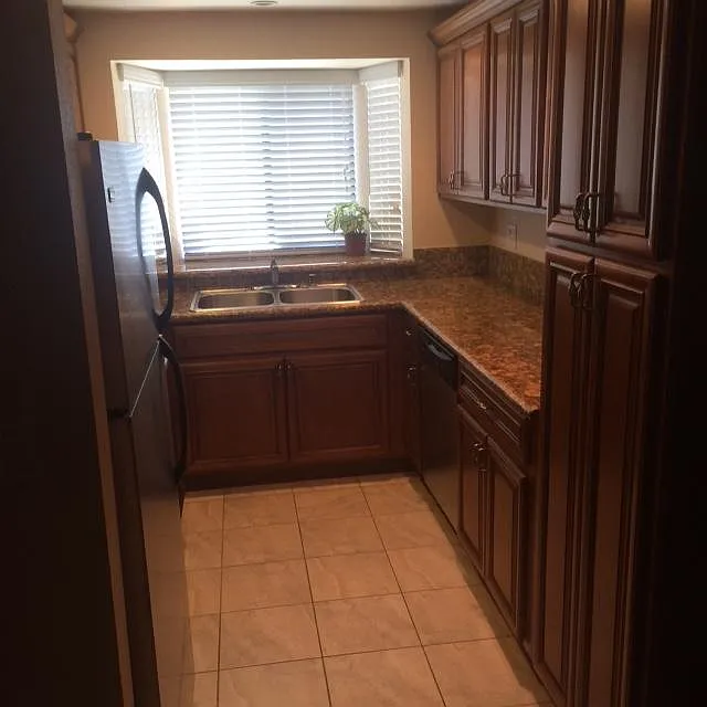 2 bed, 950 sqft, $1,800 — Photo 4