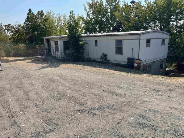 1037 Schultz Rd, Moscow, ID 83843