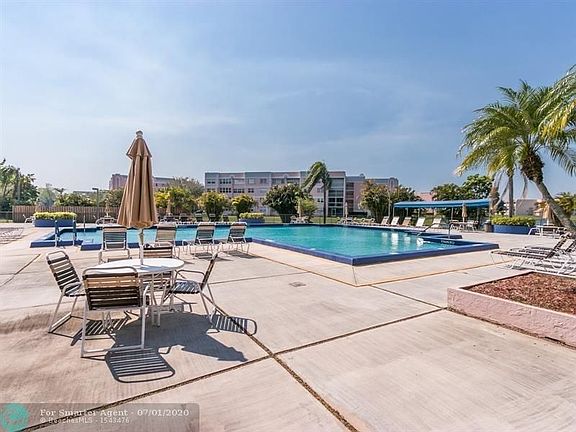 2nd image of 10414 NW 24th Pl APT 101