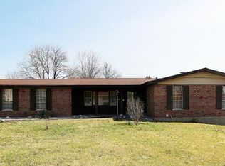 752 Leolia Dr, Arnold, MO 63010