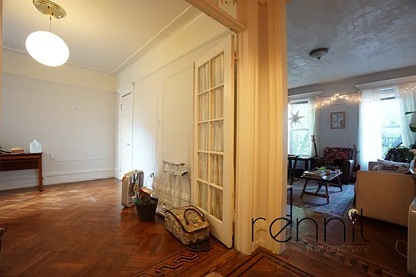 Rented by Rennit Inc. | media 10