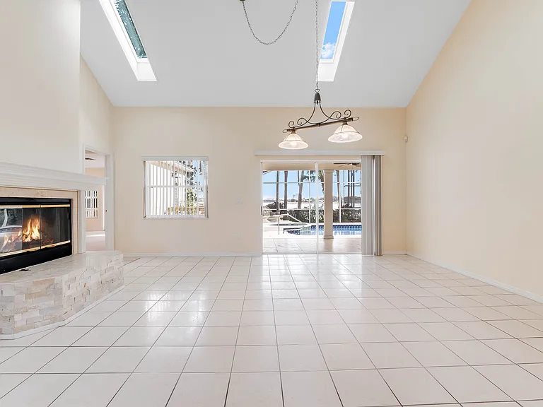 9531 Bay Vista Estates Blvd — Photo 12