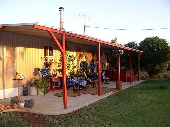 Patio w/spa view of orchard