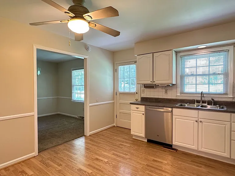 3486 Ormond Cir — Photo 8
