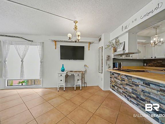 5th image of 1144 W Beach Blvd #4D