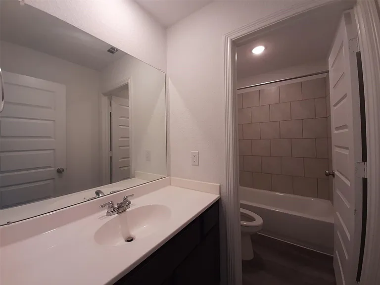 16568 Moss Ln — Photo 23