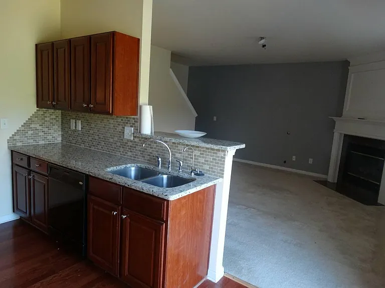 474 Windstone Trl — Photo 6