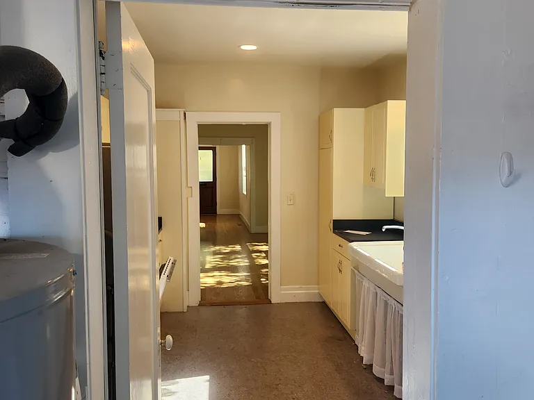 923 Cherry St #1 — Photo 22