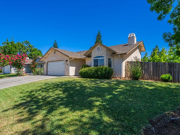 4th image of 1390 Donita Dr