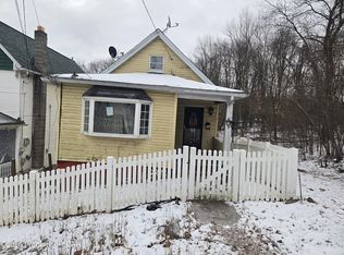 1427 Crown Ave, Scranton, PA 18505