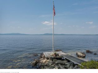 42 Windward Shore Rd, Raymond, ME 04071