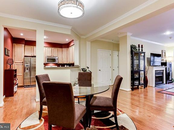 3rd image of 311 High Gables Dr APT 104