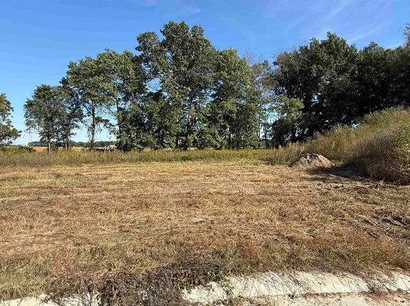 50967 Tasha Dr, Bristol, IN 46507