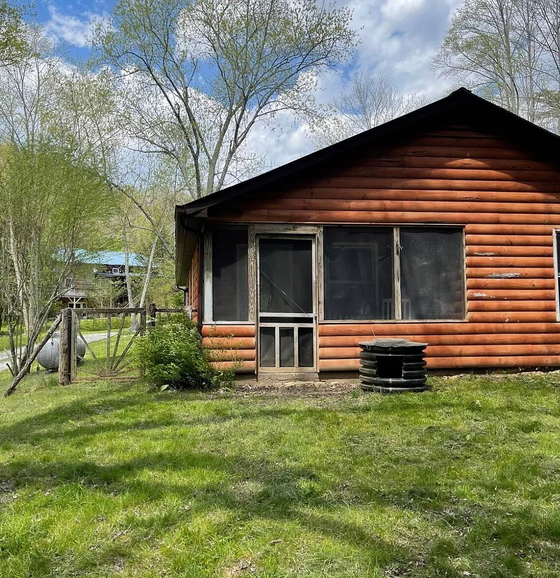 2 bed, 1222 sqft, $2,100 — Photo 3
