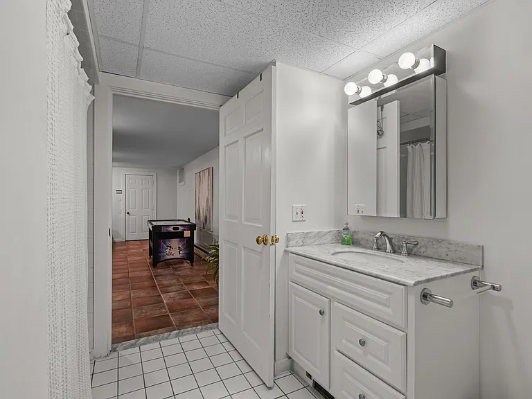 1B Harbor View Dr — Photo 110