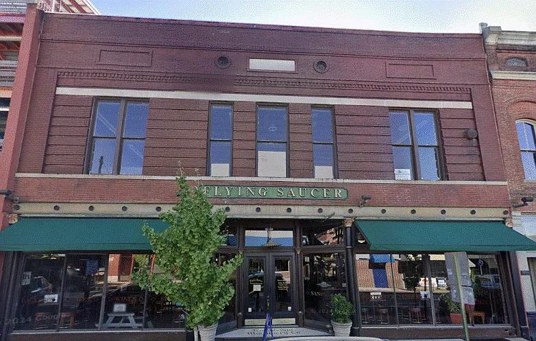 1 bed, 1082 sqft, $1,550 — Photo 3