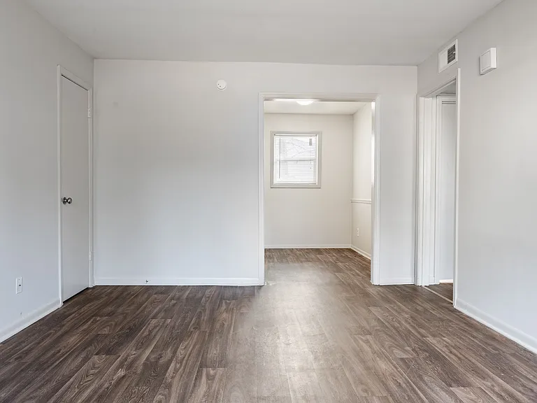 Baba Flats — Photo 16