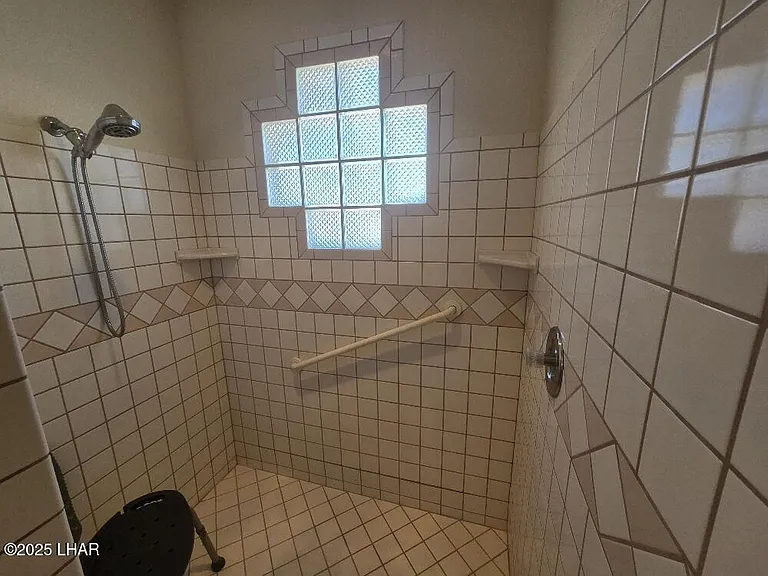 3175 Cotati Dr — Photo 18