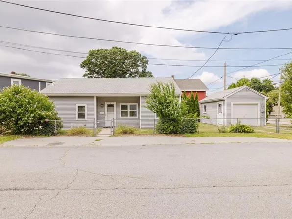 1 Kent St, Pawtucket, RI 02860