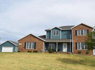 5140 W West Slope Rd, Salina, KS 67401