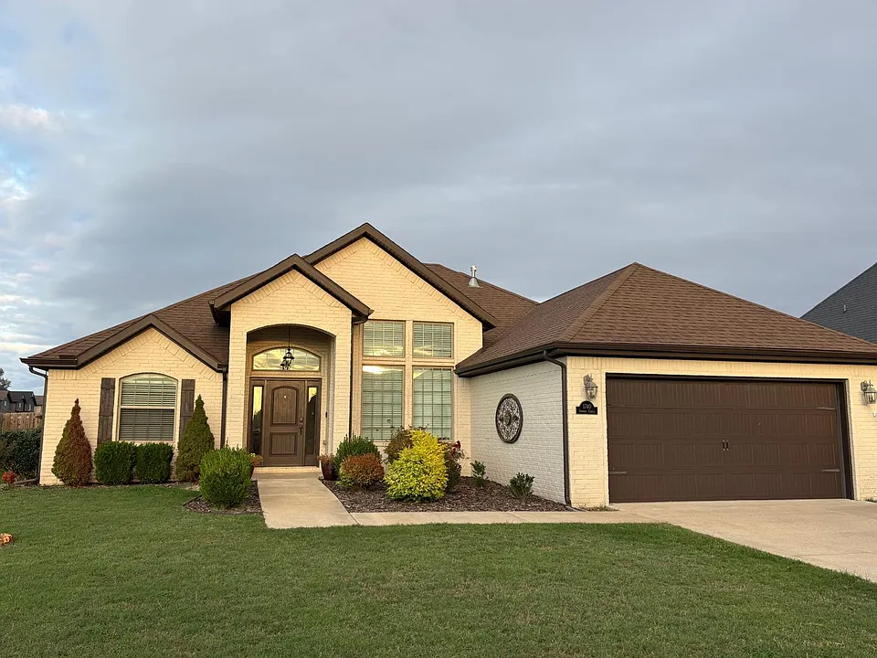 1740 Sunrise Cir