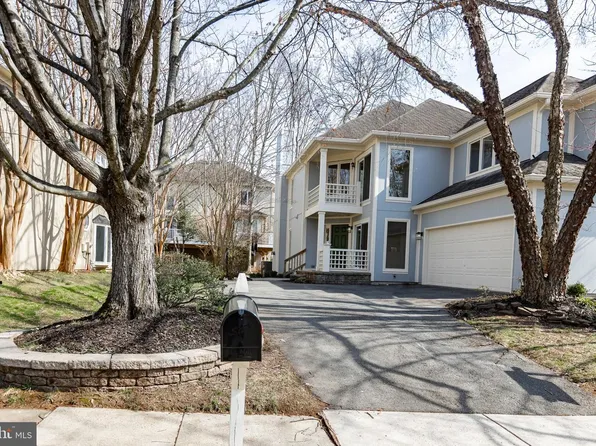 20818 Blossom Landing Way, Sterling, VA 20165