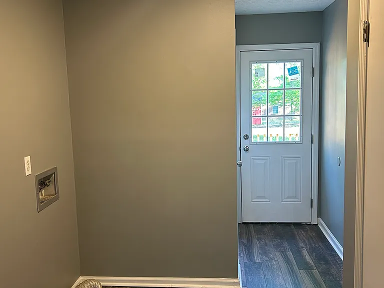 4442 Roxbury Dr #A — Photo 5