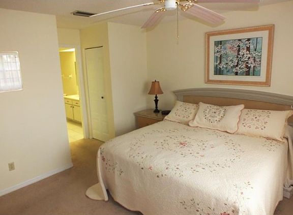 4th image of 313 Green Manor Dr