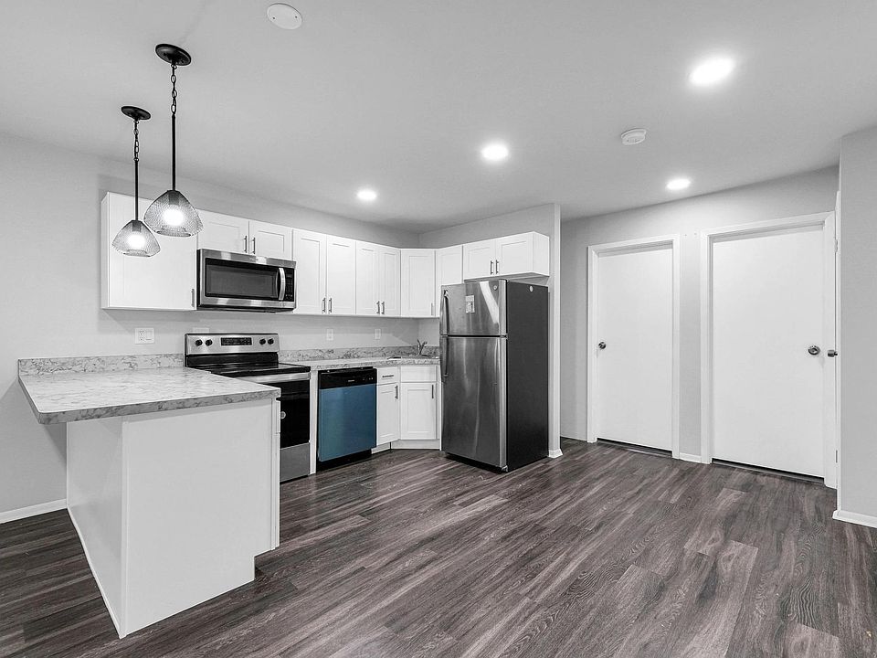 Amity Oaks 1 Noelle Ct Amityville NY Zillow