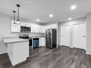 1 Noelle Ct #9, Amityville, NY 11701