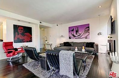 2nd image of 1830 Westholme Ave APT 209