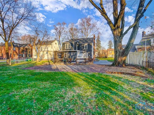 2109 Brookdale Rd, Toledo, OH 43606