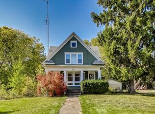 703 Normal Rd, Dekalb, IL 60115