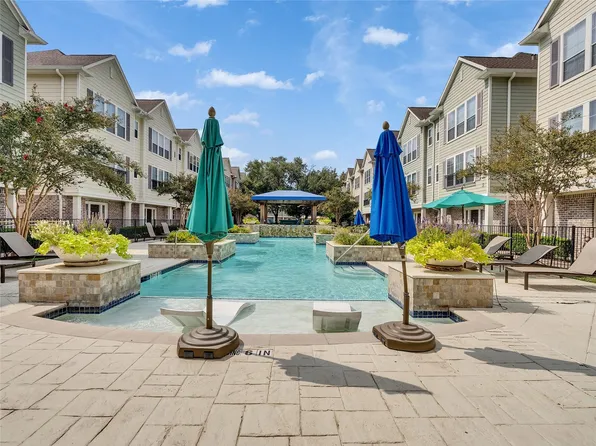 3001 Murworth Dr Unit 701, Houston, TX 77025